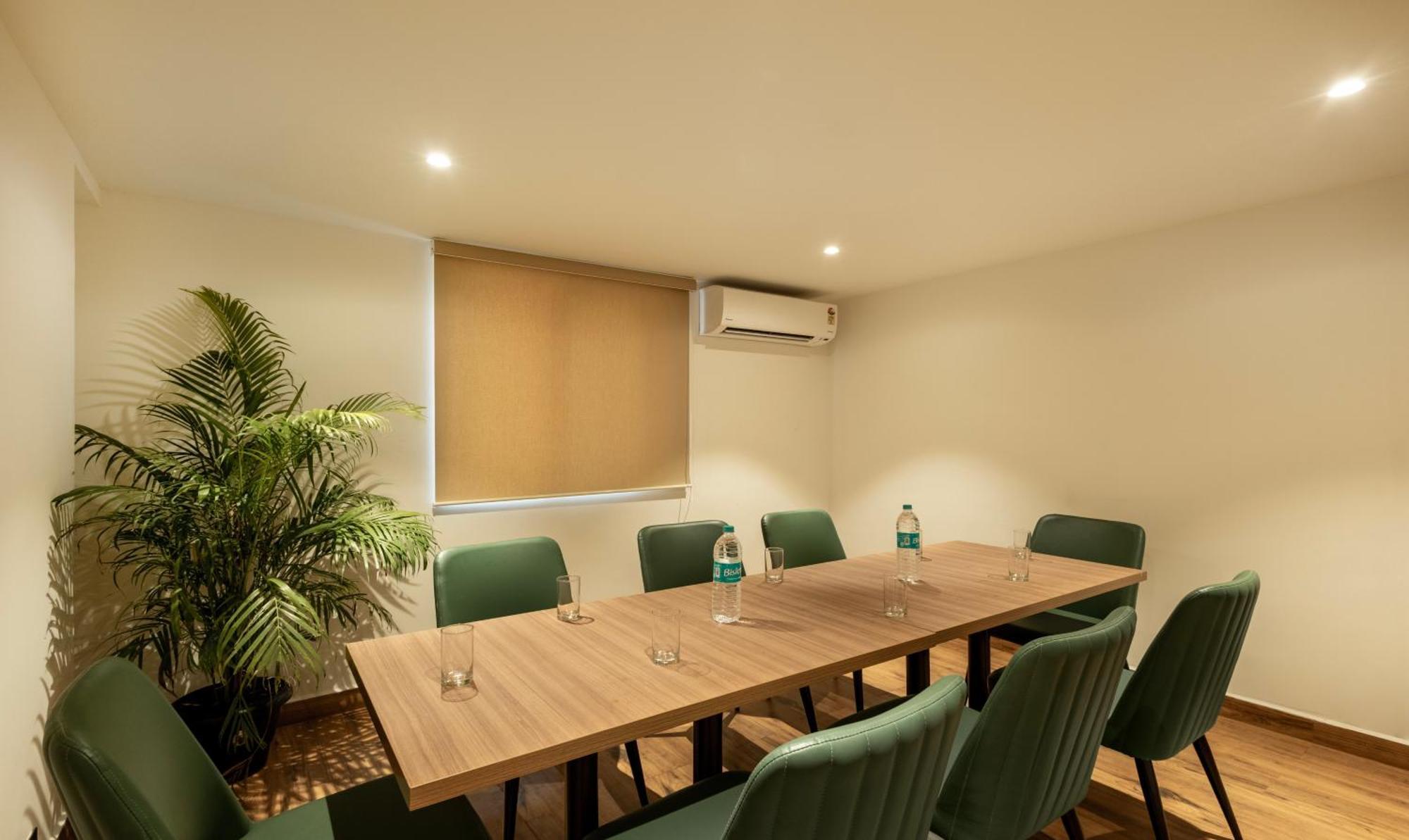 Hotel Treebo Premium Vapr Ashok Nagar Chennai Zewnętrze zdjęcie